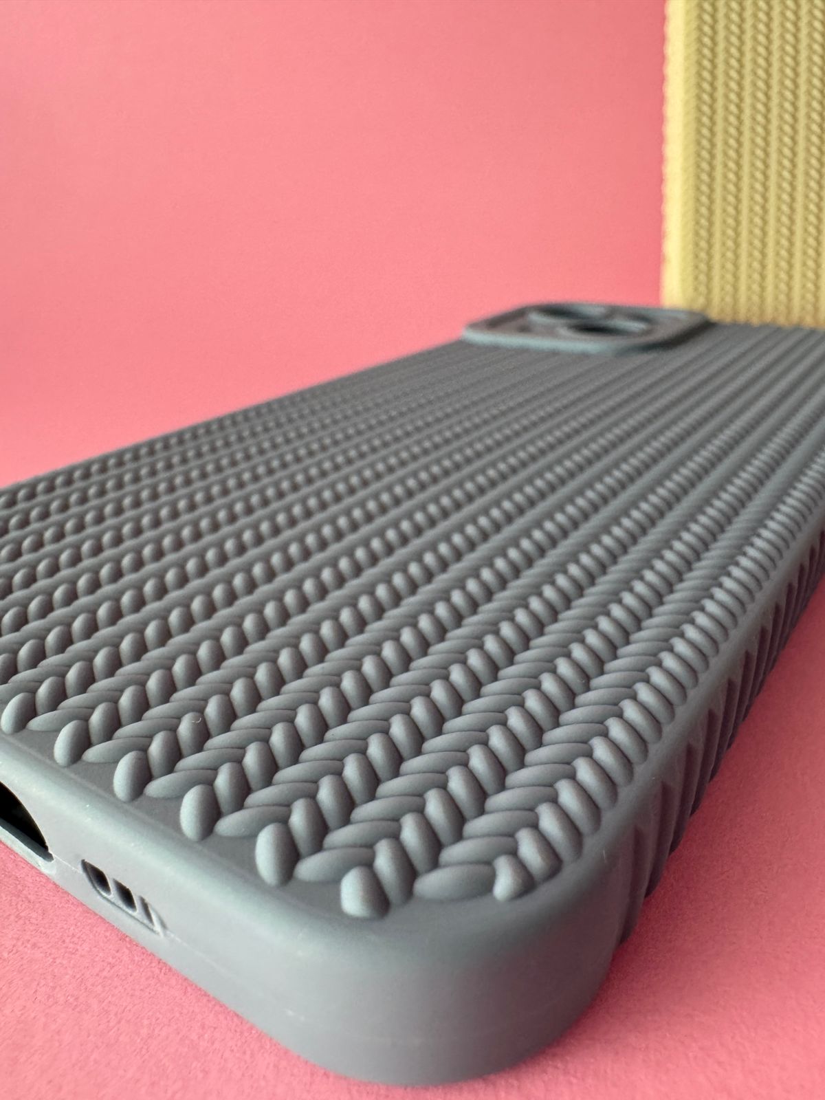 Knitted Protective Case