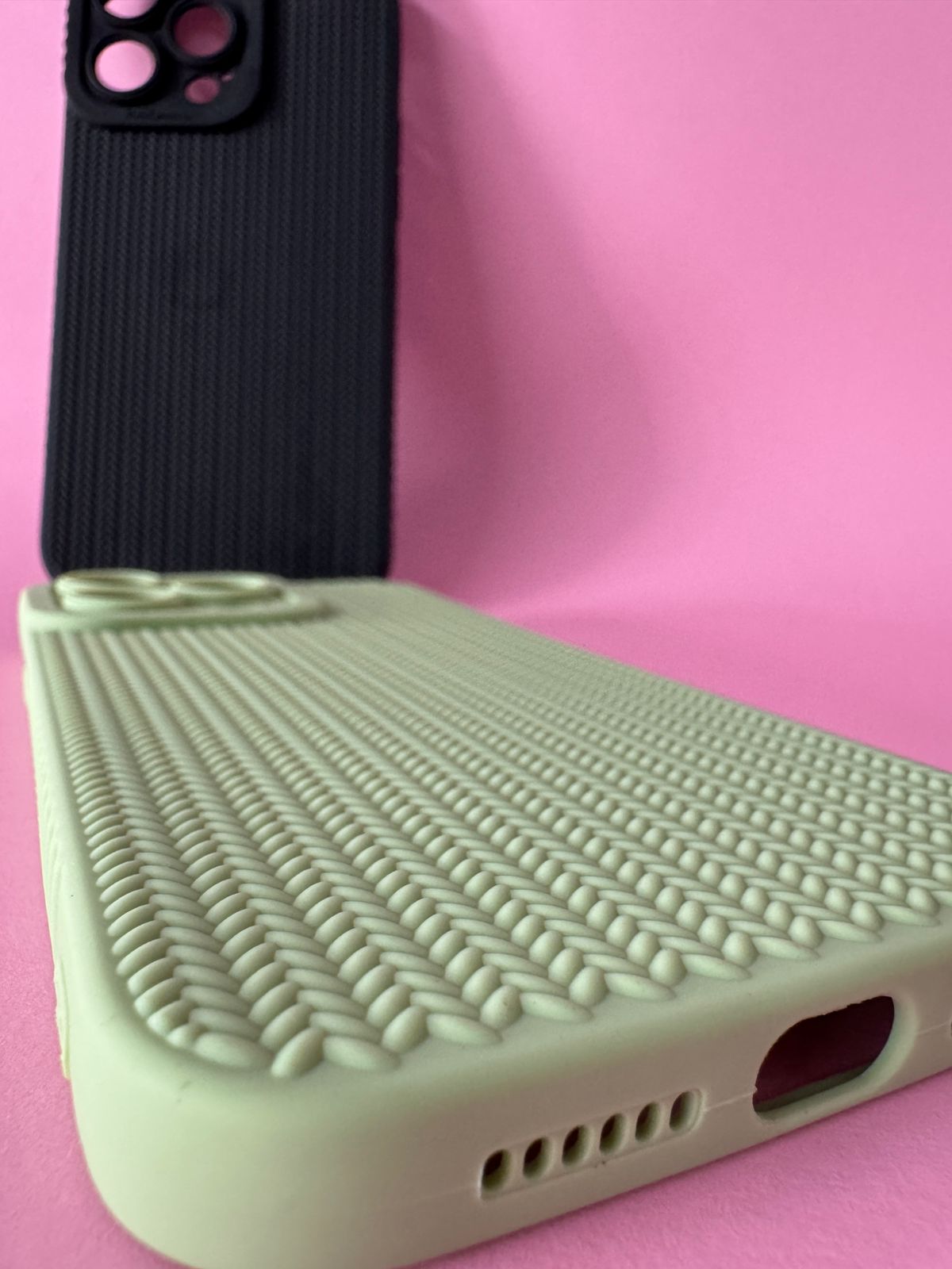 Knitted Protective Case