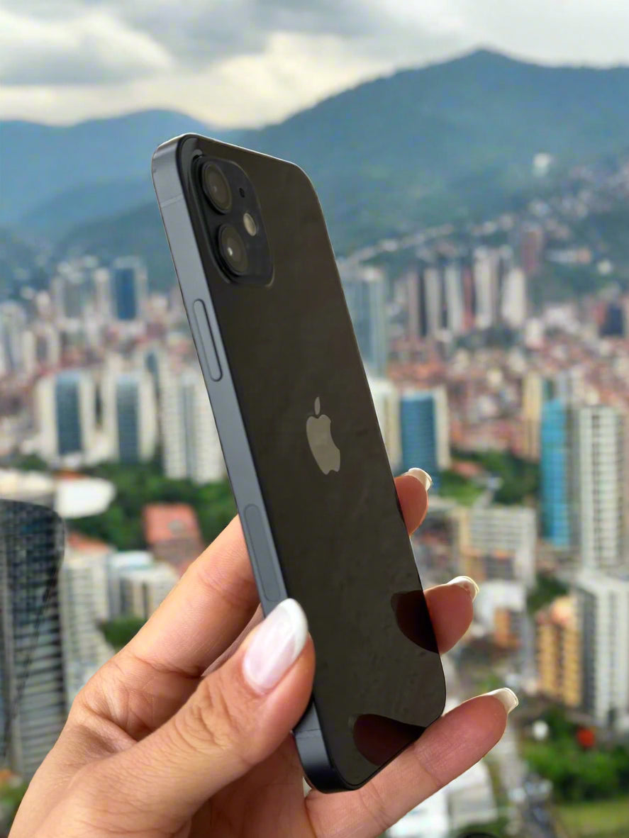 iPhone 12